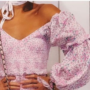 Meet your Posher, Ship